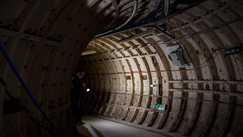 Terowongan Perang Dunia Kedua akan disulap menjadi objek wisata di London. (REUTERS/Chris J. Ratcliffe)