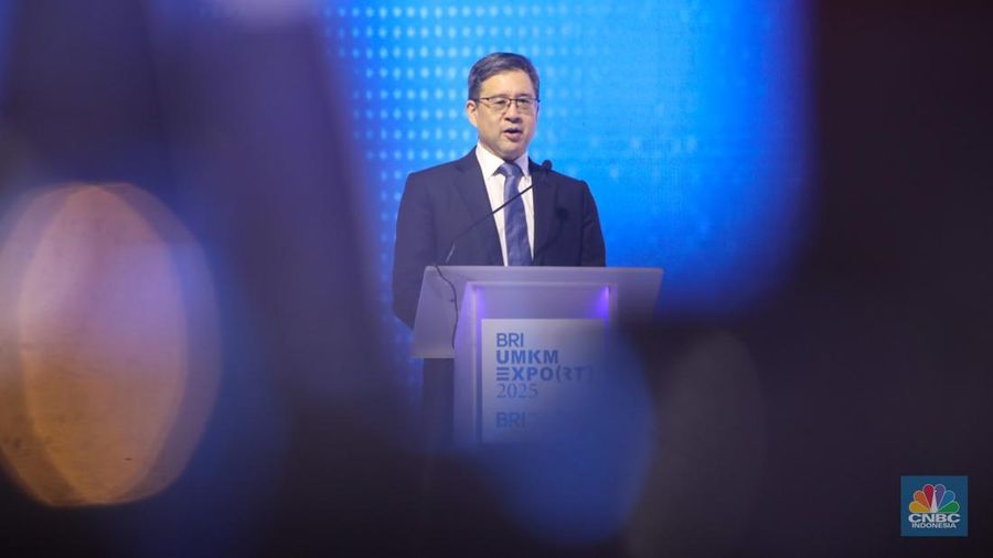 Chief Economist of the Asian Development Bank (ADB), Albert Francis Park dalam acara BRI Microfinance Outlook 2025 di Nusantara Hall, ICE BSD, Tangerang, Banten, Kamis (30/1/2025). (CNBC Indonesia/Faisal Rahman)