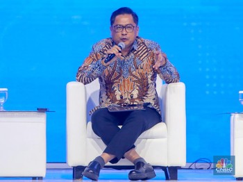 RI Dalam Masalah Berat: PHK, Kelas Menengah Sampai Ketimpangan