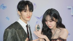 Mark NCT Hadiahkan Rolex ke Lee Young Ji, Dijuluki Fans Paling Beruntung