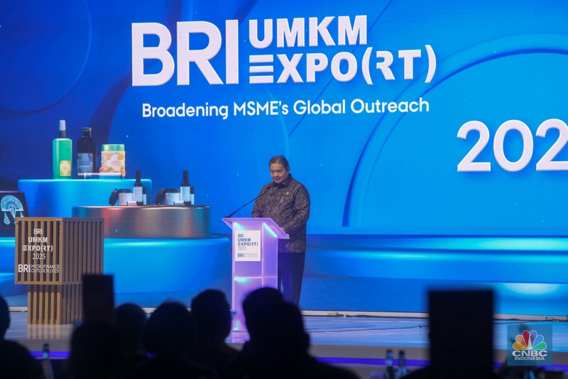 Opening ceremony BRI UMKM EXPO(RT) dan BRI Microfinance Outlook 2025 di Nusantara Hall, ICE BSD, Tangerang, Banten, Kamis (30/1/2025). Opening ceremony BRI UMKM EXPO(RT) dan BRI Microfinance Outlook 2025 di Nusantara Hall, ICE BSD, Tangerang, Banten, Kamis (30/1/2025). (CNBC Indonesia/Faisal Rahman)
