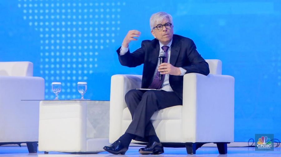 Nobel Prize Economic Science, Paul Romer dalam acara BRI Microfinance Outlook 2025 di Nusantara Hall, ICE BSD, Tangerang, Banten, Kamis (30/1/2025). (CNBC Indonesia/Faisal Rahman)