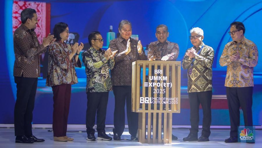 Opening ceremony BRI UMKM EXPO(RT) dan BRI Microfinance Outlook 2025 di Nusantara Hall, ICE BSD, Tangerang, Banten, Kamis (30/1/2025). (CNBC Indonesia/Faisal Rahman)