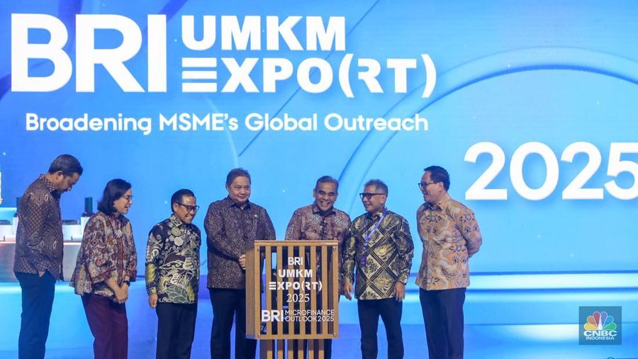 Opening ceremony BRI UMKM EXPO(RT) dan BRI Microfinance Outlook 2025 di Nusantara Hall, ICE BSD, Tangerang, Banten, Kamis (30/1/2025). (CNBC Indonesia/Faisal Rahman)