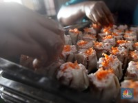 Berkah Insentif Pajak di Balik UMKM Dimsum Rumahan