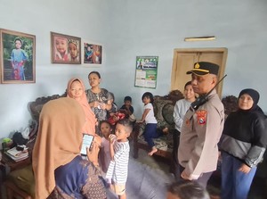 Bayi Perempuan Ditemukan Warga Malang di Halaman Musala