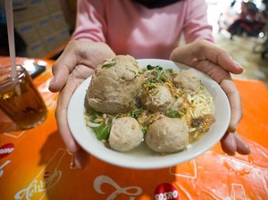 Wajib Coba! 7 Bakso Paling Enak di Bogor yang Populer Lezatnya