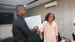 Bodyguard Atta Halilintar Minta Maaf Usai Ancam Penculikan ke Wartawan
