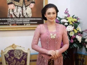 Keraton Solo Cerita Sosok Celine Evangelista hingga Dapat Gelar Kehormatan