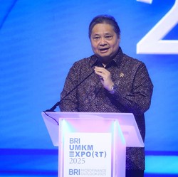 Menko Airlangga Apresiasi Upaya BRI Berdayakan UMKM Indonesia