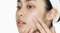 Sunscreen Tinted Bisa Gantikan Foundation, Ini Panduan Pilih yang Tepat 