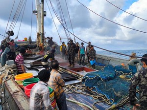 KKP Amankan 2 Kapal yang Langgar Ketentuan Alat Penangkap Ikan