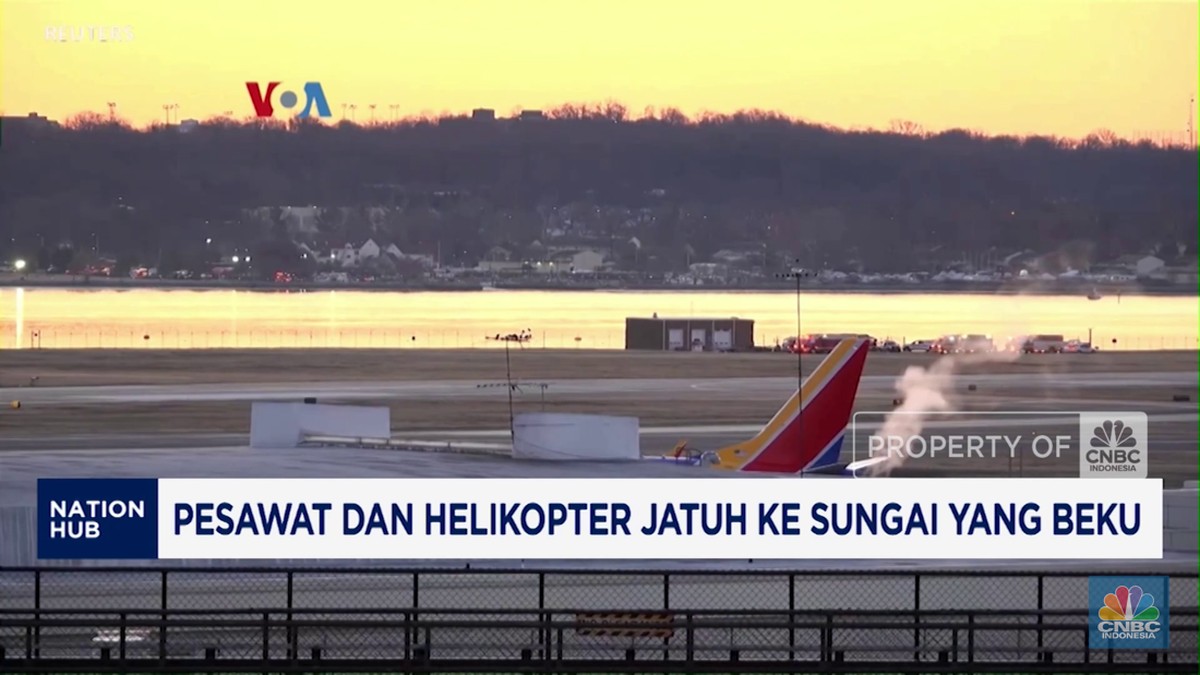 Video: Tabrakan Pesawat Komersial Dengan Helikopter Tempur