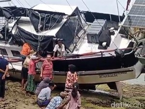 Kegagalan Pasutri Australia Tembus Cuaca Buruk Naik Yacht ke Karimunjawa