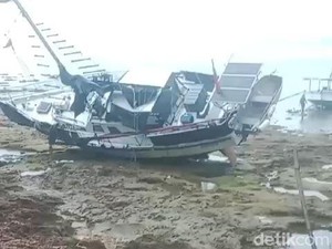 5 Fakta Yacht Pasutri Australia Terdampar di Perairan Sumenep