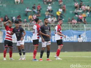 Kritik Ong Kim Swee ke Pemain Persis Usai Ditumbangkan Madura United 2-0