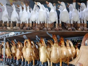 Limbah Bambu Disulap Jadi Patung Bebek Tembus Pasar Jerman, Ini Kisahnya