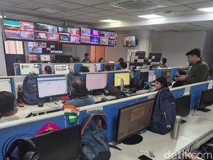 Menatap Layar Live Tragedi Maha Kumbh Mela, 670 Km dari Sungai Gangga