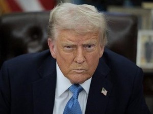 Trump Bekukan Media yang Didanai Pemerintah AS, Termasuk Voice of America