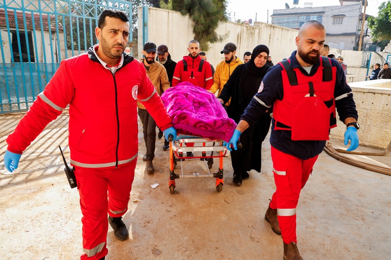 Asap mengepul selama operasi tentara Israel di Jenin, di Tepi Barat yang diduduki Israel, 2 Februari 2025. Asap mengepul selama operasi tentara Israel di Jenin, di Tepi Barat yang diduduki Israel, 2 Februari 2025. (REUTERS/Raneen Sawafta)