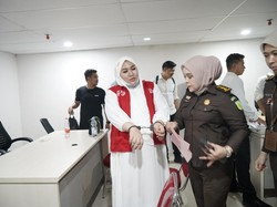 Dorongan Komparasi Usai Skincare Mira Hayati Bermerkuri Diduga Produk Palsu Dorongan Komparasi Usai Skincare Mira Hayati Bermerkuri Diduga Produk Palsu