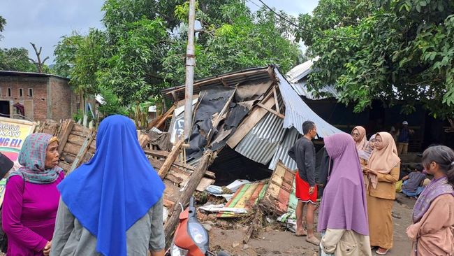 Siaga Bencana-Hujan Lebat! Kepala BMKG Ungkap Tanda-Tanda Awal Petaka