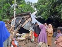 Siaga Bencana-Hujan Lebat! Kepala BMKG Ungkap Tanda-Tanda Awal Petaka