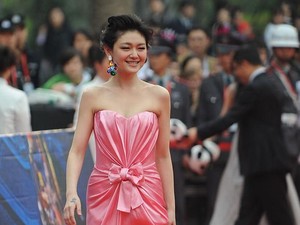 Barbie Hsu Fix Dimakamkan di Taipei