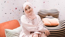 Eltasya Natasha Resmi Gabung Sony Music Indonesia