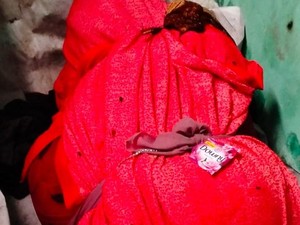 Mayat Watiyem Ditemukan Terbungkus Kain Merah