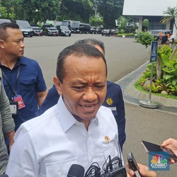 Bahlil Godok Pembentukan Lembaga Pengawas Penyaluran LPG 3 Kg