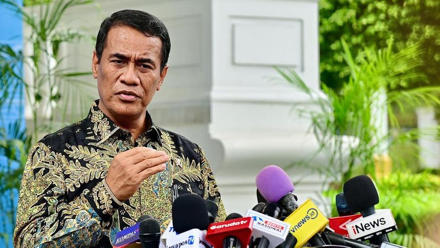 Menteri Pertanian Amran Sulaiman memberikan keterangan pers usai menemui Presiden Prabowo di Istana Jakarta, Selasa (4/2/2025). (Rusman - Biro Pers Sekretariat Presiden)