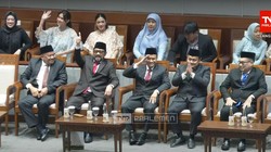 Jamal Mirdad Ditemani Nana-Naysila Saat Dilantik Jadi Anggota DPR