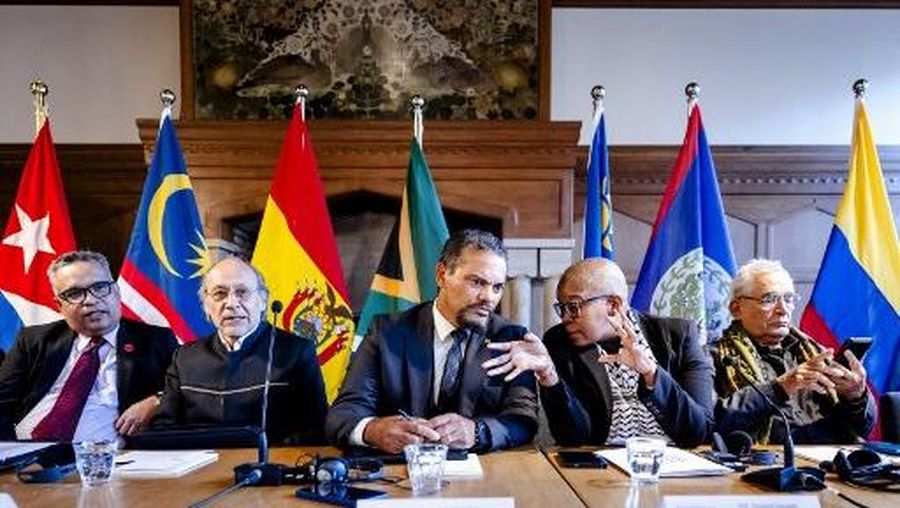 Alvin Botes (C), South Africa's Deputy Minister of International Relations and Cooperation and Yvonne Dausab (2-R), Minister of Justice of Namibia take part in a press conference of the 
