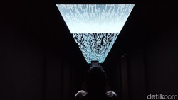 Gigantik! Pameran Tunggal Ryoji Ikeda Hadir Pertama Kalinya di Jakarta