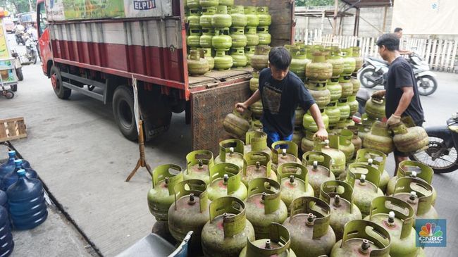 Dijual Lagi di Pengecer! Ini Daftar Kelompok yang Berhak Beli LPG 3 Kg