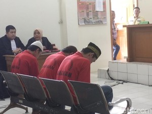 Bos Distro Pembunuh Pegawai Koperasi Palembang Nangis Dituntut Hukuman Mati
