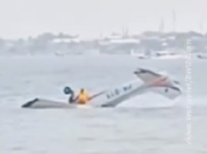 Pesawat Latih yang Jatuh di Laut Muncar Milik API Banyuwangi