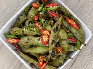 Resep Edamame Bumbu Cabe, Gurih Pedas Buat Camilan