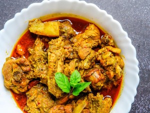 Resep Kari Ayam Pedas yang Berempah Mantap Untuk Lauk Bekal
