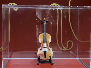 Video Biola Buatan 1714 Ini Bisa Menjadi Alat Musik Termahal yang Dilelang