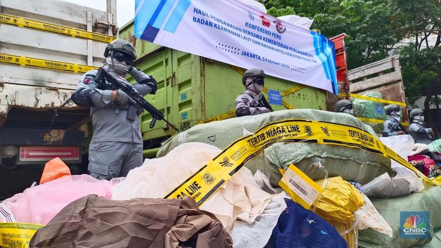 Ekspose hasil pengawasan barang impor ilegal di kantor Kemendag, Jakarta, Rabu (5/2/2025). (²©²ÊÍøÕ¾/Martyasari Rizky)