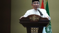 Isi Lengkap Pernyataan Maaf Gus Yahya Usai Dapat Petisi Pencopotan dari MWA UI