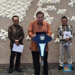 Viral Kabar Gaji THR & Ke-13 PNS Gak Cair 100%, Airlangga Buka Suara