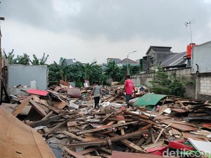 Ruko di Tambun Bekasi Digusur Meski Punya SHM, Penyewa Rugi Rp 100 Juta
