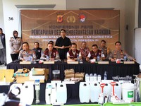 Geger Pabrik Narkoba Terbesar Jabar Terungkap, Nilanya Tembus Rp 350 M