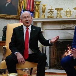 Breaking News: Trump Sanksi ICC karena Tangkap Netanyahu