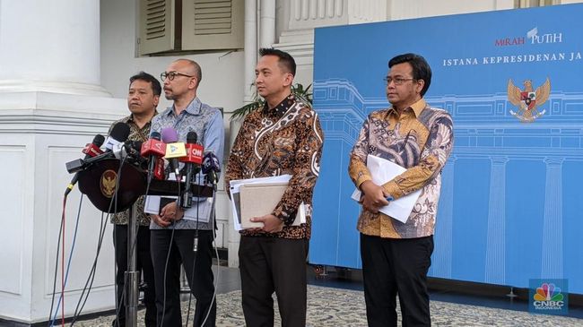 Luhut Cs Lapor Prabowo Dampak "Ngeri" Kebijakan Deportasi AS