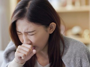 Waspada! 5 Asupan Ini Picu Batuk Berdahak yang Bikin Tak Nyaman
