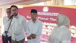 Profil Jeje Govinda dan Asep Ismail, Pemimpin Baru KBB